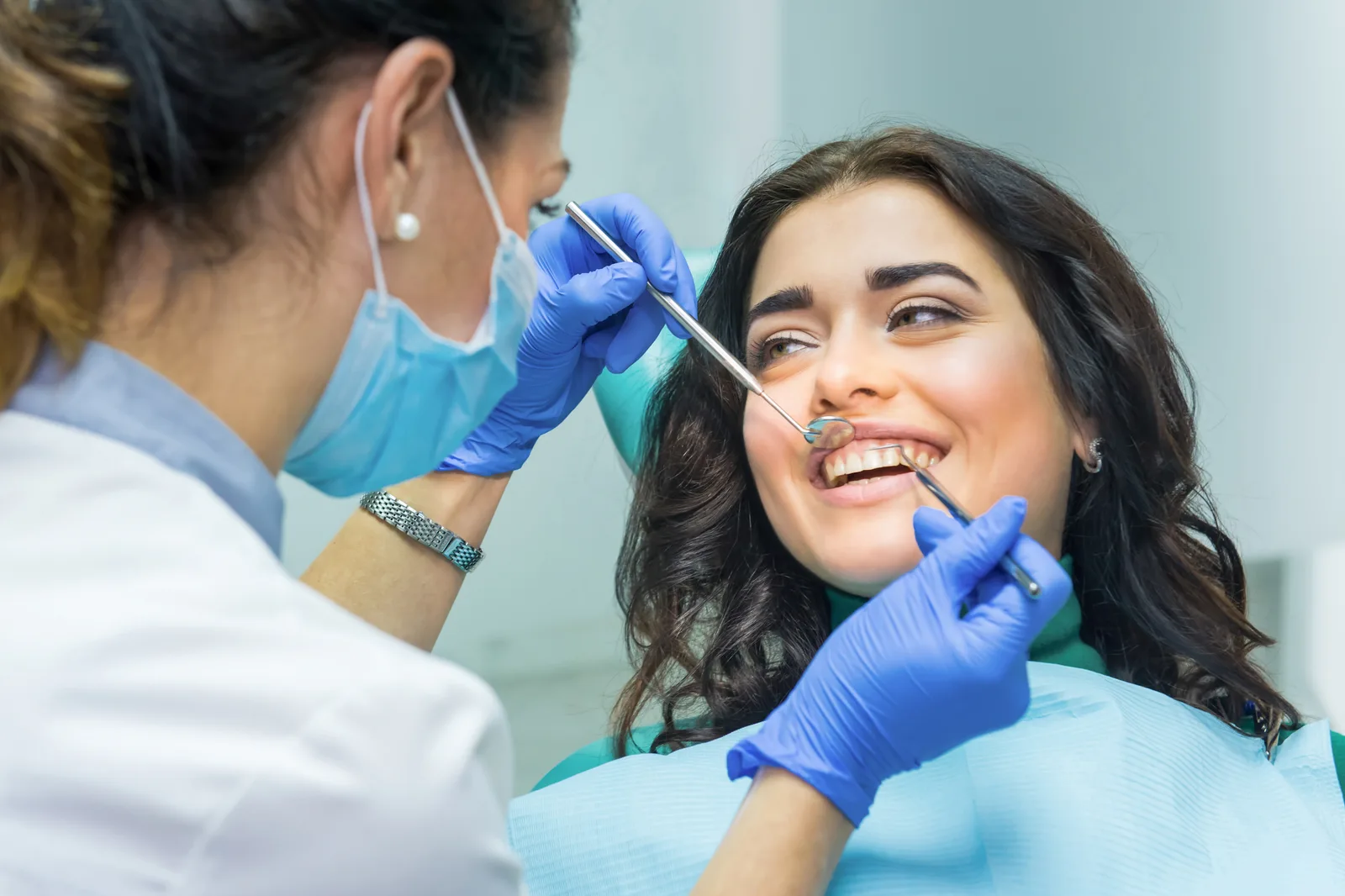 Invisalign in Hornchurch: a patient guide to cosmetic dentistry treatments