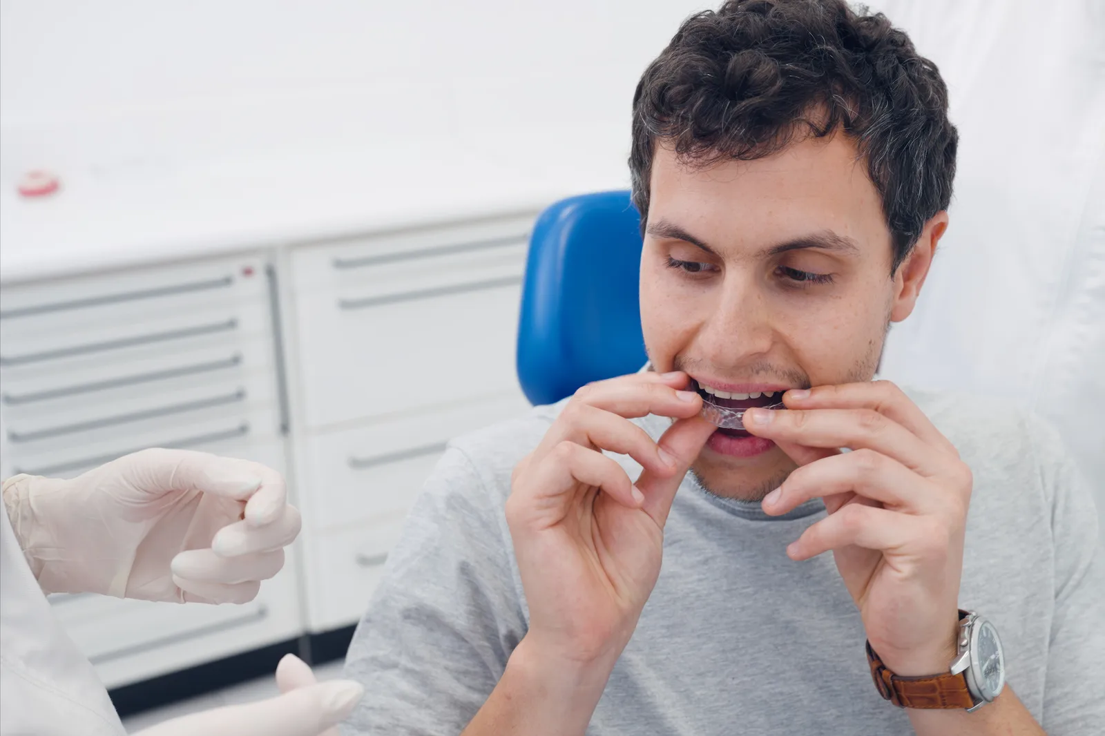 Invisalign in Hornchurch: a patient guide to cosmetic dentistry treatments